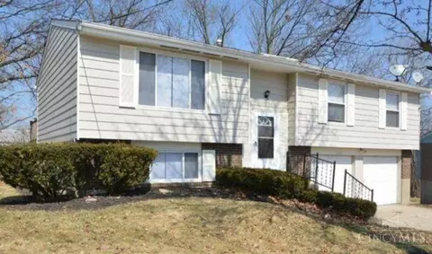 1522 Forester Dr, Cincinnati, OH 45240