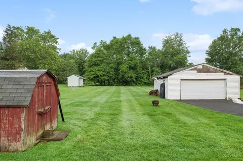 172 Kermit Ave, Williamsburg, OH 45176 photo 10