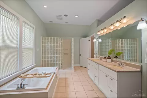 465 Stanley Ave, Cincinnati, OH 45226 photo 32