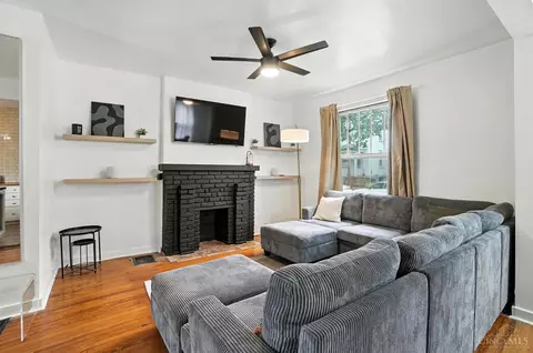 Living - 343 Ada St, Cincinnati, OH 45219 photo 1 of 3
