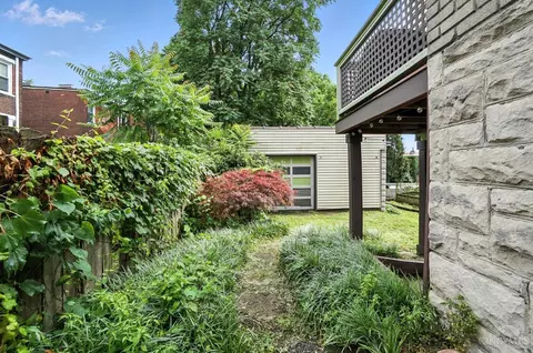 Exterior - 343 Ada St, Cincinnati, OH 45219 photo 17 of 18