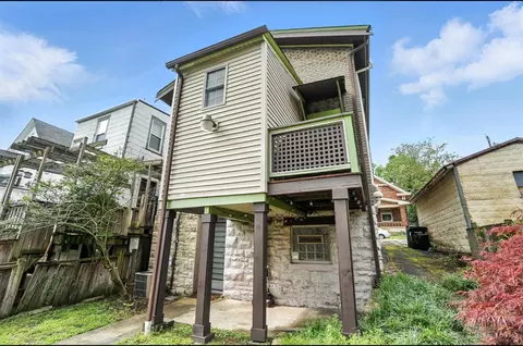Exterior - 343 Ada St, Cincinnati, OH 45219 photo 11 of 18