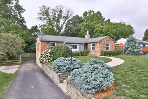 741 Indian Hill Rd, Terrace Park, OH 45174