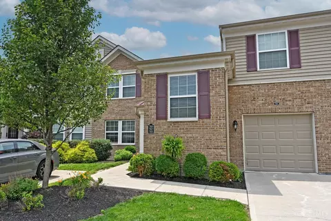 7917 Oakbridge Way, Cincinnati, OH 45248