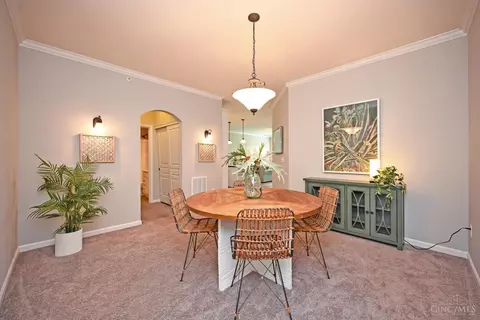 Dining - 7917 Oakbridge Way, Cincinnati, OH 45248 photo 1 of 3