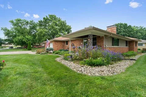 5227 Mississippi Dr, Fairfield, OH 45014