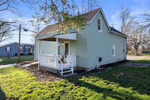 Exterior - 3722 Coon Ave, Williamsburg, OH 45176 photo 3 of 4