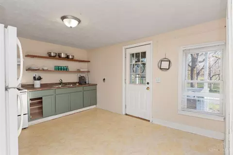 Kitchen - 3722 Coon Ave, Williamsburg, OH 45176 photo 3 of 3