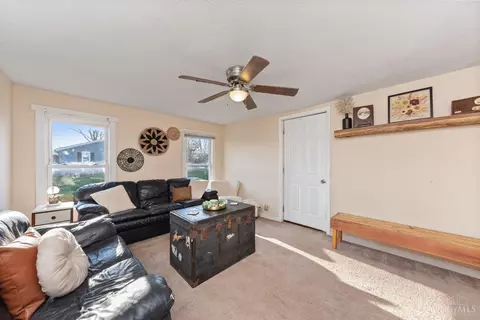 Living - 3722 Coon Ave, Williamsburg, OH 45176 photo 2 of 3