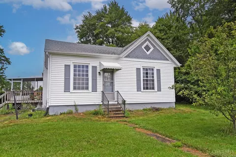 4389 Sharps Cutoff Rd, Batavia, OH 45103