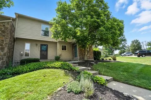 4923 Columbia Cir, West Chester, OH 45011