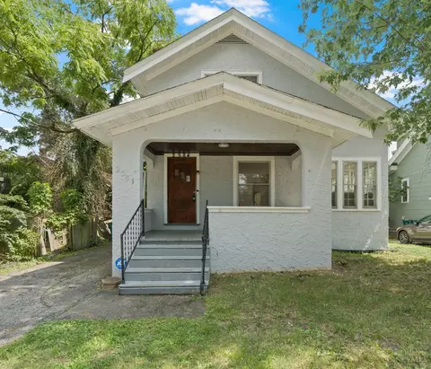 2584 Orland Ave, Cincinnati, OH 45211