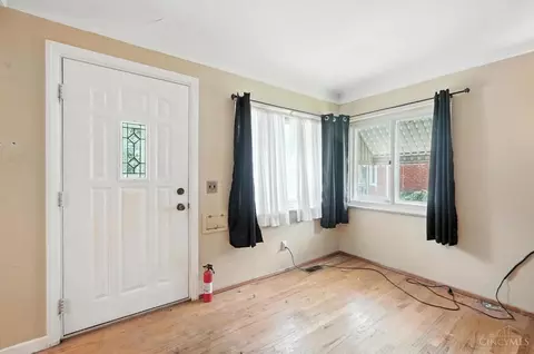969 Glenna Dr, Cincinnati, OH 45238 photo 7
