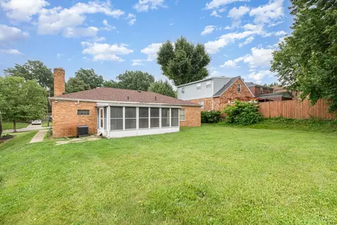 Exterior - 1127 Glenna Dr, Cincinnati, OH 45238 photo 3 of 3