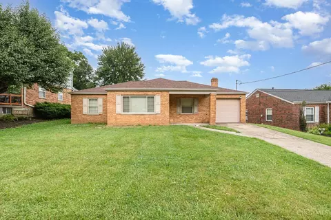 Exterior - 1127 Glenna Dr, Cincinnati, OH 45238 photo 1 of 3