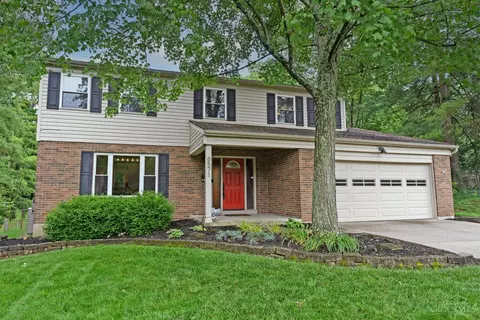 6571 Knollwood Cir, Loveland, OH 45140