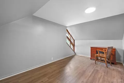 2950 Sheldon Ave, Cincinnati, OH 45239 photo 27