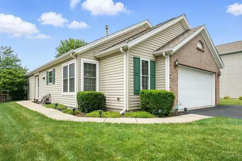 214 Hartford Ct, Hamilton Township, OH 45039