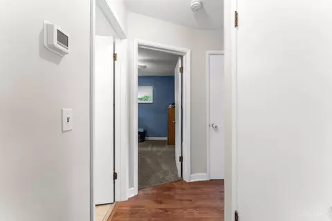 Entry Way - 1465 Dordine Ln, Cincinnati, OH 45231 photo 1 of 4