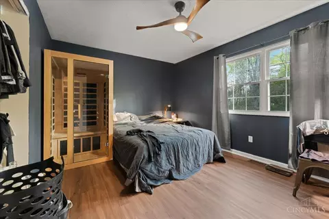 Bedroom - 4835 Stoneybrook Rd, Cincinnati, OH 45244 photo 1 of 3