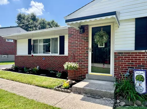3843 Creek Rd, Sharonville, OH 45241