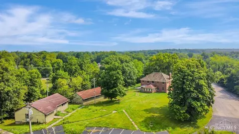 1805 Miles Rd, Springfield Twp, OH 45231