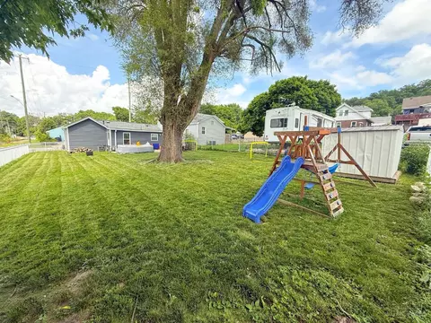 103 Mechanic St, Reading, OH 45215 photo 3
