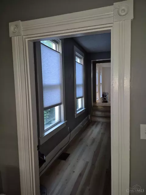 Entry Way - 955 Wells St, Cincinnati, OH 45205 photo 1 of 6