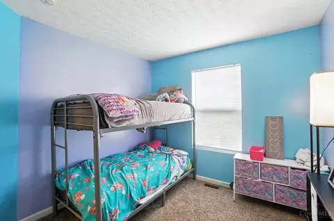 Bedroom - 1675 Mounts Rd, Maineville, OH 45039 photo 3 of 4