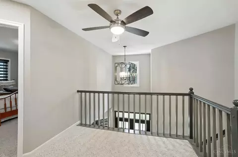 Entry Way - 836 Dorgene Ln, Cincinnati, OH 45244 photo 9 of 13