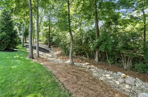 Exterior - 836 Dorgene Ln, Cincinnati, OH 45244 photo 23 of 24