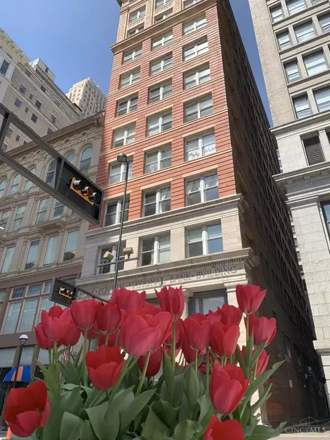 18 Fourth St, Cincinnati, OH 45202