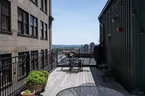 18 Fourth St, Cincinnati, OH 45202 photo 45