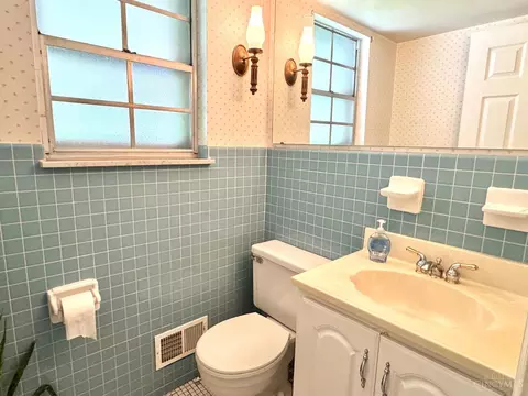 9238 Tag Dr, Cincinnati, OH 45231 photo 29