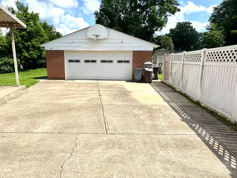 9238 Tag Dr, Cincinnati, OH 45231 photo 13