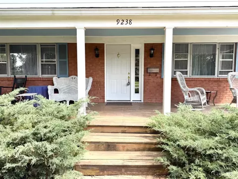 9238 Tag Dr, Cincinnati, OH 45231 photo 4