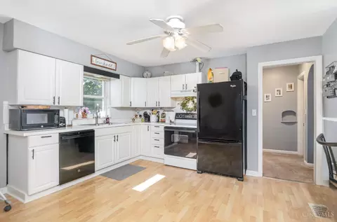 Kitchen - 3754 Eyrich Rd, Cincinnati, OH 45248 photo 1 of 1