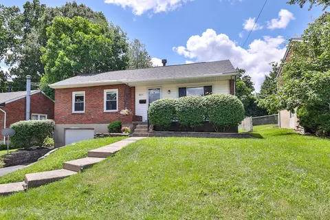 8651 Wicklow Ave, Cincinnati, OH 45236