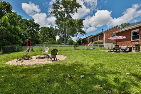 Exterior - 8651 Wicklow Ave, Cincinnati, OH 45236 photo 6 of 9