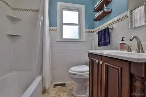 Bath - 8651 Wicklow Ave, Cincinnati, OH 45236 photo 2 of 2