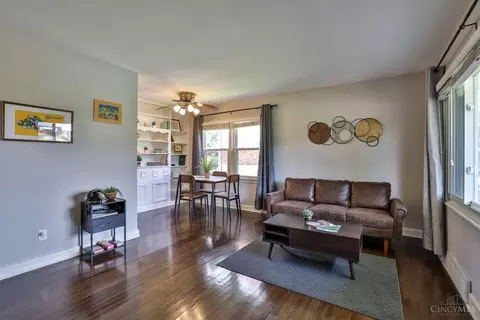 Living - 8651 Wicklow Ave, Cincinnati, OH 45236 photo 1 of 2