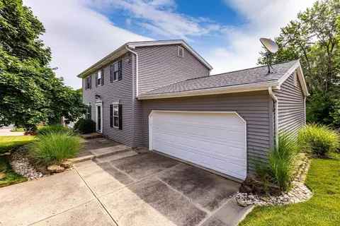 5477 Dengail Dr, Cincinnati, OH 45238