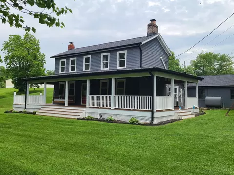 2571 Snider Rd, Bethel, OH 45106