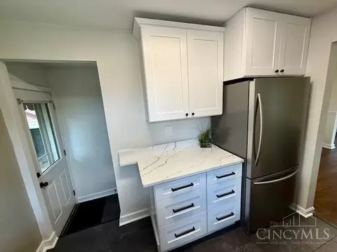 7113 Silver Crest Dr, Cincinnati, OH 45236 photo 9