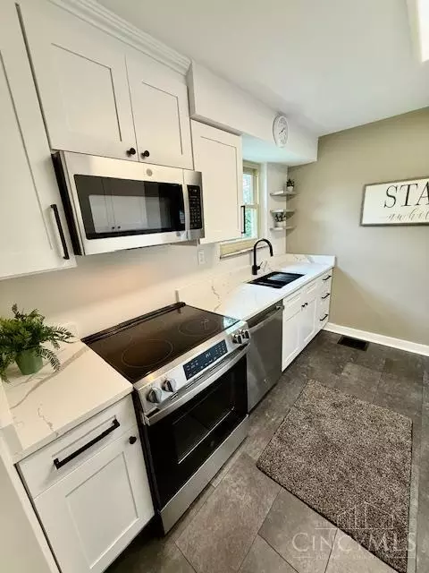 7113 Silver Crest Dr, Cincinnati, OH 45236 photo 8