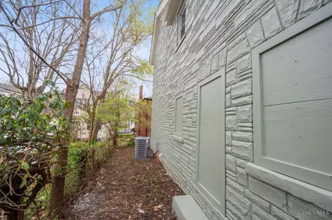 6740 Hurd Ave, Cincinnati, OH 45227 photo 41