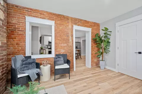 6740 Hurd Ave, Cincinnati, OH 45227 photo 7