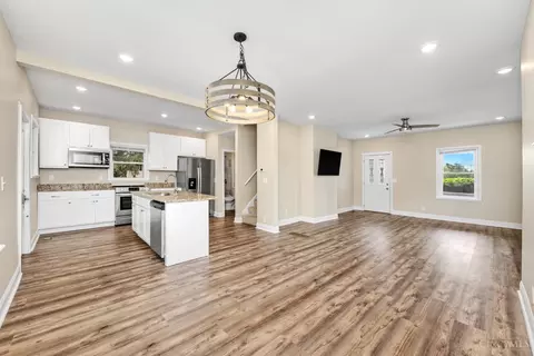 8708 Blue Ash Rd, Cincinnati, OH 45242 photo 10