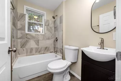8708 Blue Ash Rd, Cincinnati, OH 45242 photo 16