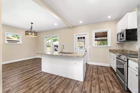 8708 Blue Ash Rd, Cincinnati, OH 45242 photo 12